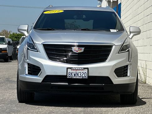 Used 2019 Cadillac XT5 Luxury w/ Sport Package FWD image 9