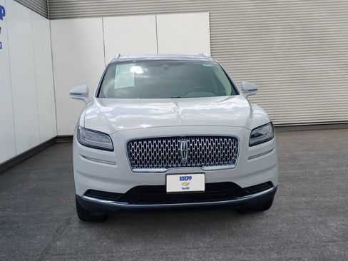 Used 2021 Lincoln Nautilus Reserve w/ Equipment Group 201A FWD image 8