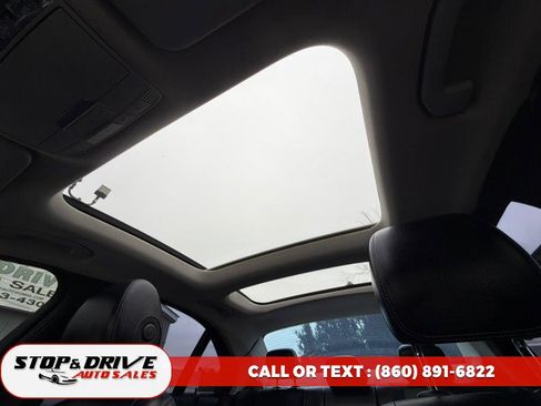 Used 2017 Mercedes-Benz C 300 C 300 4MATIC Sedan with Luxury w/ Premium 2 Package image 15