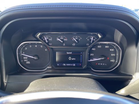 Used 2019 GMC Sierra 1500 Elevation w/ Elevation Value Package AWD/4WD image 15