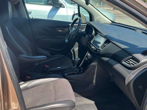 Used 2019 Buick Encore Preferred FWD image 8