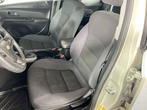 Used 2015 Chevrolet Cruze Eco w/ Enhanced Safety Package image 20