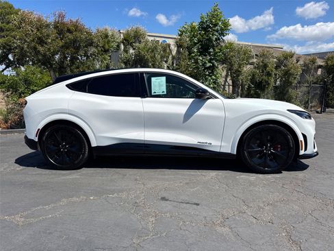 Used 2025 Ford Mustang Mach-E GT image 7