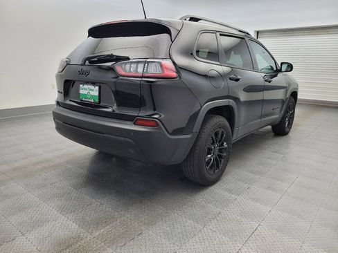 Used 2023 Jeep Cherokee Altitude Lux image 9