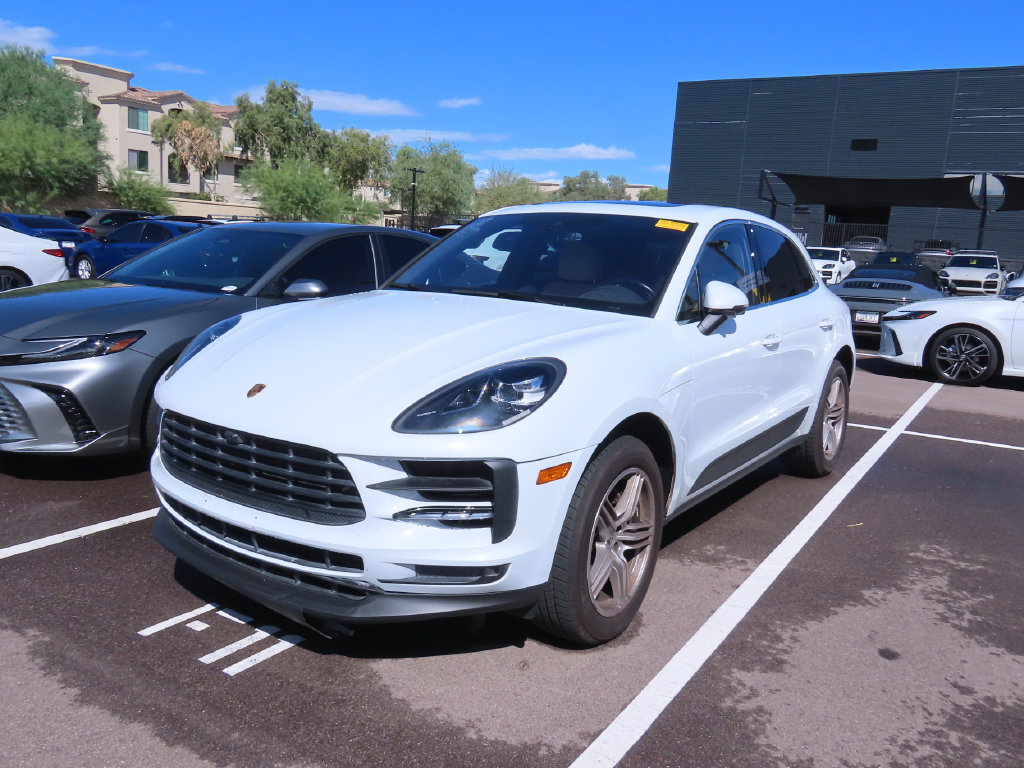 Used 2020 Porsche Macan S AWD/4WD image 2