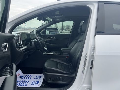 Used 2023 Kia Sportage X-Line w/ X-Line Premium Package image 8