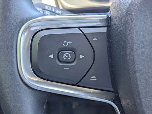 Used 2024 Volvo XC40 B5 Ultimate w/ Climate Package AWD/4WD image 26
