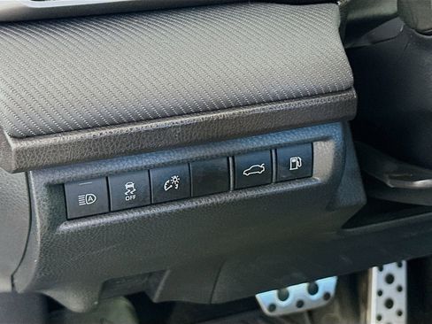 Used 2025 Toyota Camry SE w/ Convenience Package AWD/4WD image 10