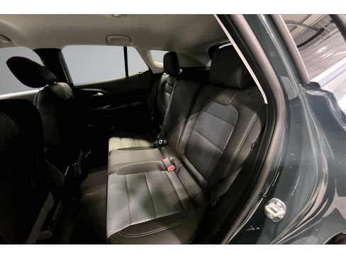 New 2026 Chevrolet Trax LT w/ LT Convenience Package FWD image 11