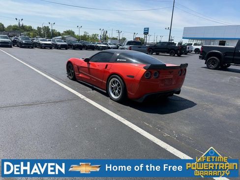 Used 2011 Chevrolet Corvette Coupe w/ Preferred Equipment Group RWD image 4