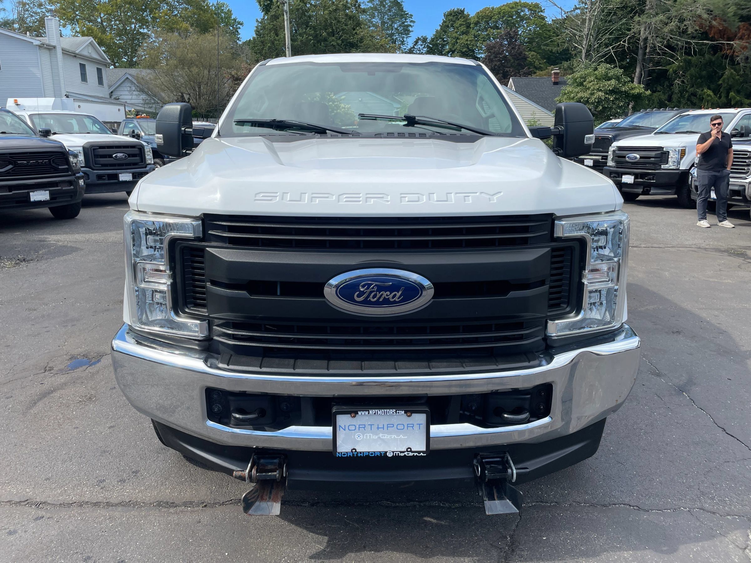 Used 2018 Ford F250 XL w/ Power Equipment Group AWD/4WD image 8