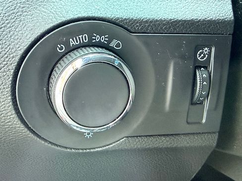 Used 2015 Chevrolet Camaro LS RWD image 30