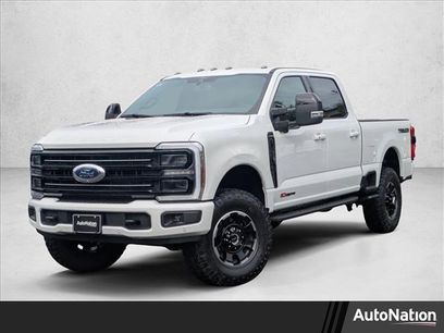 New 2026 Ford F350 Platinum w/ Tremor Off-Road Package