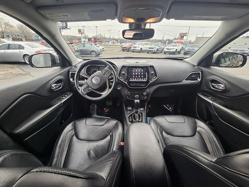 Used 2019 Jeep Cherokee Limited w/ Luxury Group image 43