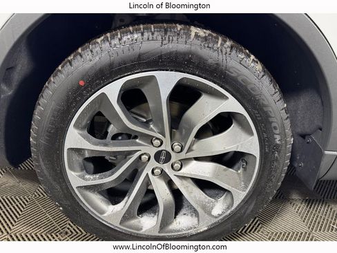New 2026 Lincoln Aviator AWD image 11