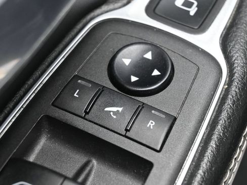 Used 2022 RAM 3500 Laramie AWD/4WD image 14