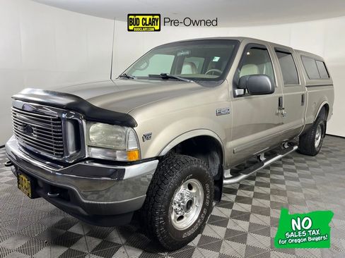 Used 2002 Ford F250 Lariat image 1