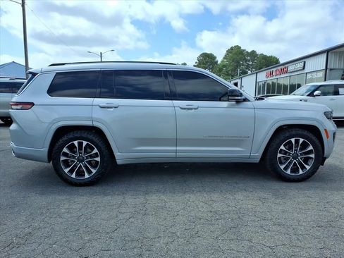 Used 2022 Jeep Grand Cherokee L Overland AWD/4WD image 8