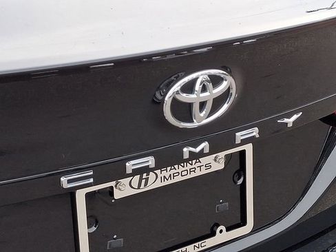 Used 2022 Toyota Camry XSE image 34