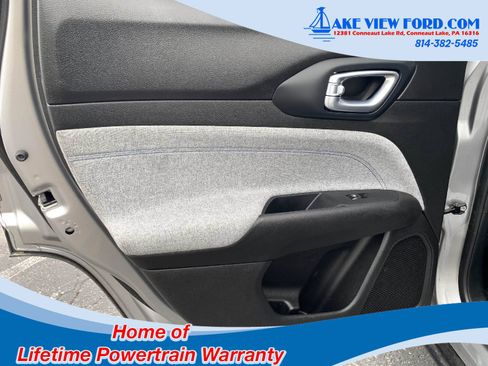 Used 2024 Jeep Compass Sport AWD/4WD image 36