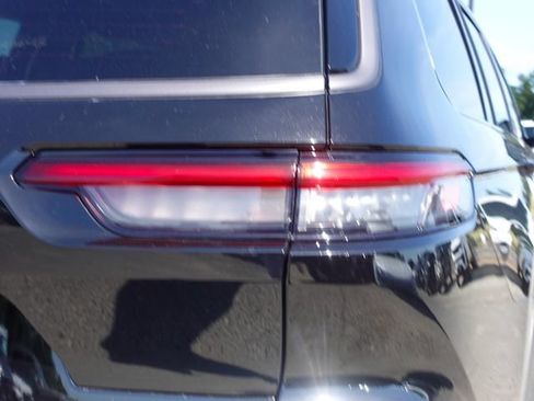 New 2026 Jeep Grand Cherokee L 4WD image 6