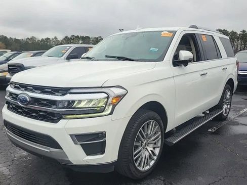 Used 2022 Ford Expedition Limited image 1