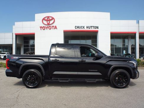 Used 2022 Toyota Tundra SR5 image 1