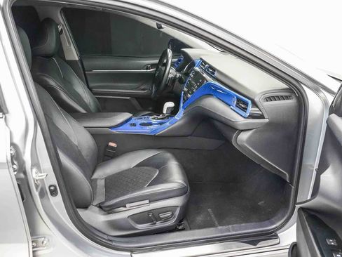 Used 2020 Toyota Camry XSE w/ Carpet Mat Package FWD image 16