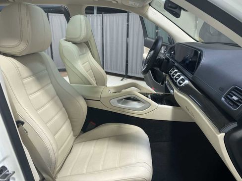 Used 2022 Mercedes-Benz GLS 450 4MATIC image 14