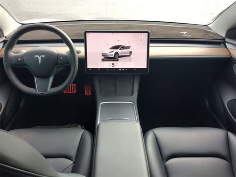 Used 2022 Tesla Model 3 Long Range image 16