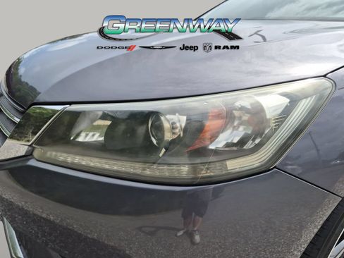 Used 2015 Honda Accord LX image 27