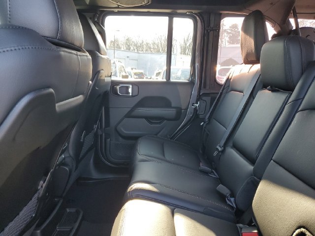 New 2026 Jeep Wrangler Unlimited Sahara AWD/4WD image 10
