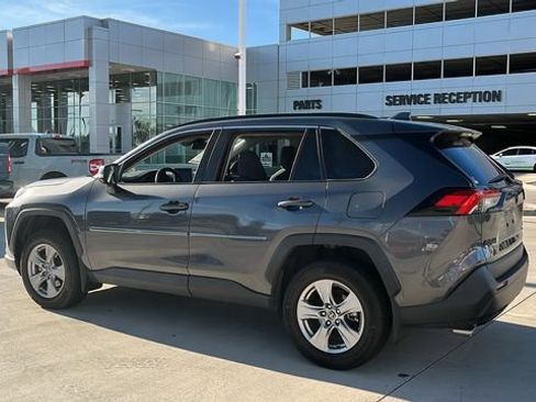 Used 2023 Toyota RAV4 XLE w/ Convenience Package AWD/4WD image 4