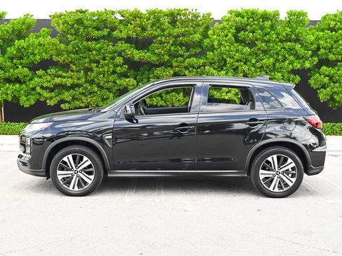 Used 2021 Mitsubishi Outlander Sport FWD image 3
