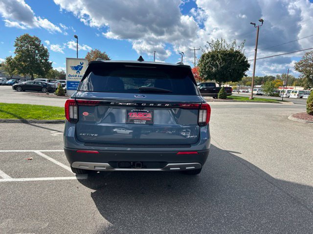 Used 2025 Ford Explorer Active w/ Active Comfort Package AWD/4WD image 6