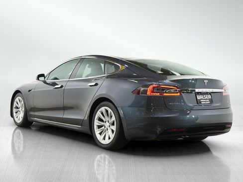 Used 2016 Tesla Model S 70D AWD/4WD image 3