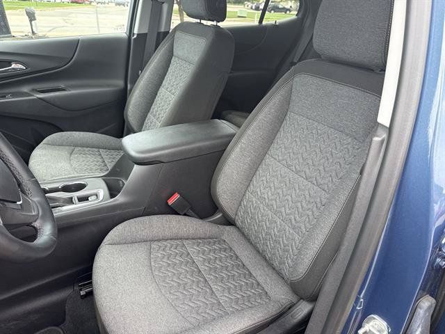 Certified 2024 Chevrolet Equinox LT FWD image 13