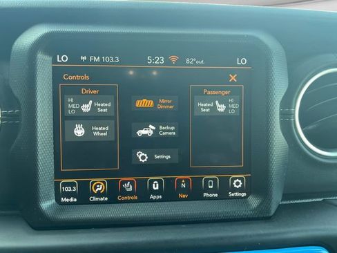 Used 2023 Jeep Wrangler Unlimited Sahara w/ Cold Weather Group AWD/4WD image 24