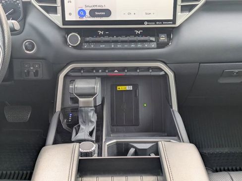 Used 2023 Toyota Tundra Limited image 19