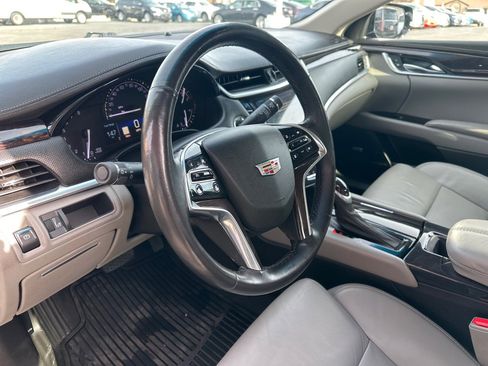 Used 2017 Cadillac XTS Luxury w/ Driver Awareness Package image 24