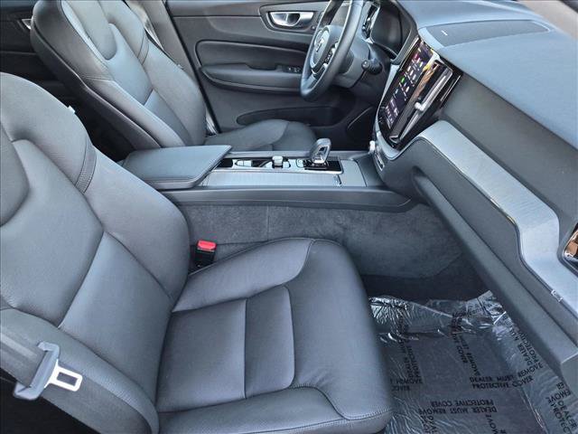 Used 2025 Volvo XC60 T8 Plus w/ Protection Package Premier AWD/4WD image 23