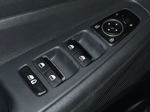 Used 2023 Hyundai Santa Fe SEL image 27