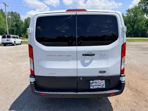 Used 2023 Ford Transit 350 XLT RWD image 6