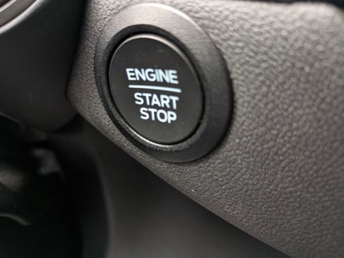 Used 2025 Ford Escape Active image 20