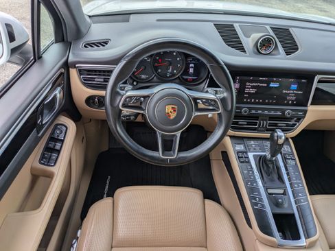 Used 2021 Porsche Macan AWD/4WD image 15