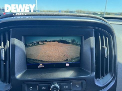 Used 2020 Chevrolet Colorado W/T w/ WT Convenience Package image 17