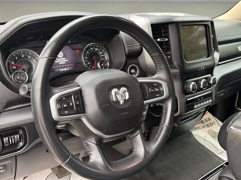Used 2021 RAM 1500 Laramie AWD/4WD image 10
