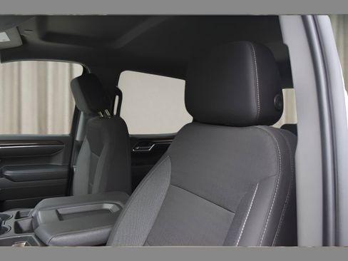 Used 2023 Chevrolet Silverado 1500 LT image 28