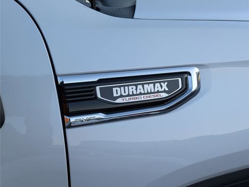 Used 2023 GMC Sierra 1500 Denali image 9