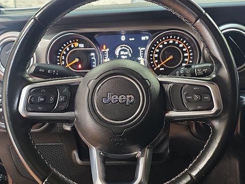 Used 2021 Jeep Wrangler Unlimited Sahara image 15